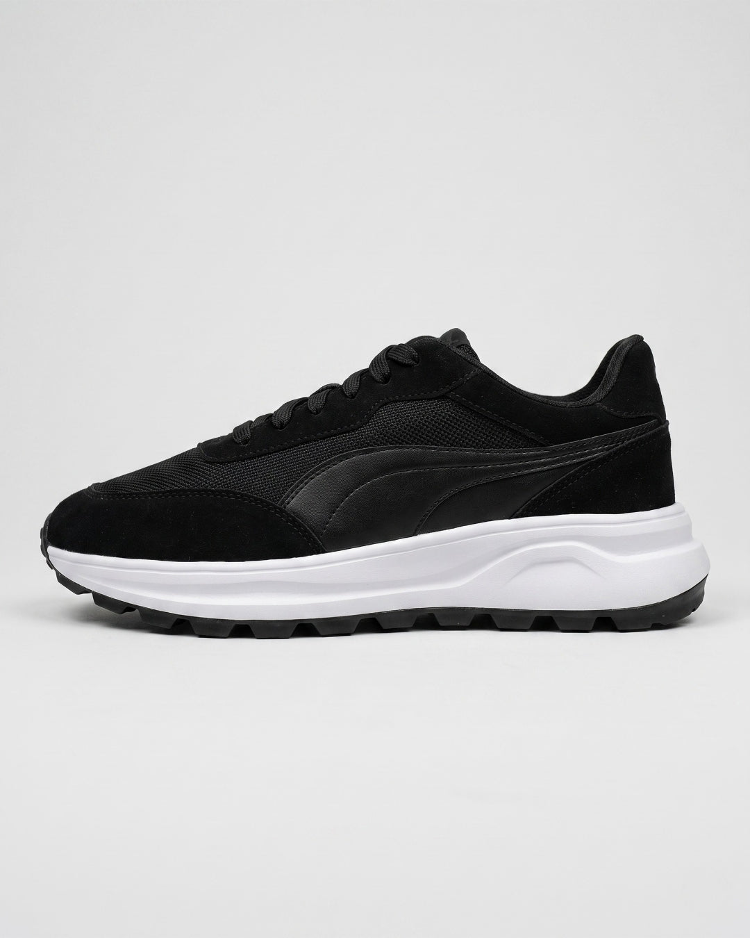 Sebily Classic Mesh Sneaker - Black